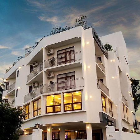 Grand 7 Hotel -Kesbewa Piliyandala Bagian luar foto